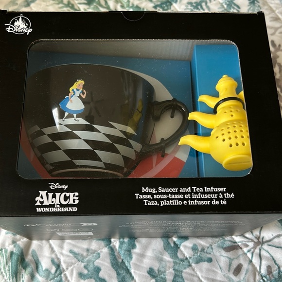 Disney Other - Disney’s Alice in Wonderland mug, saucer, and tea infuser with Aliceand rabbit